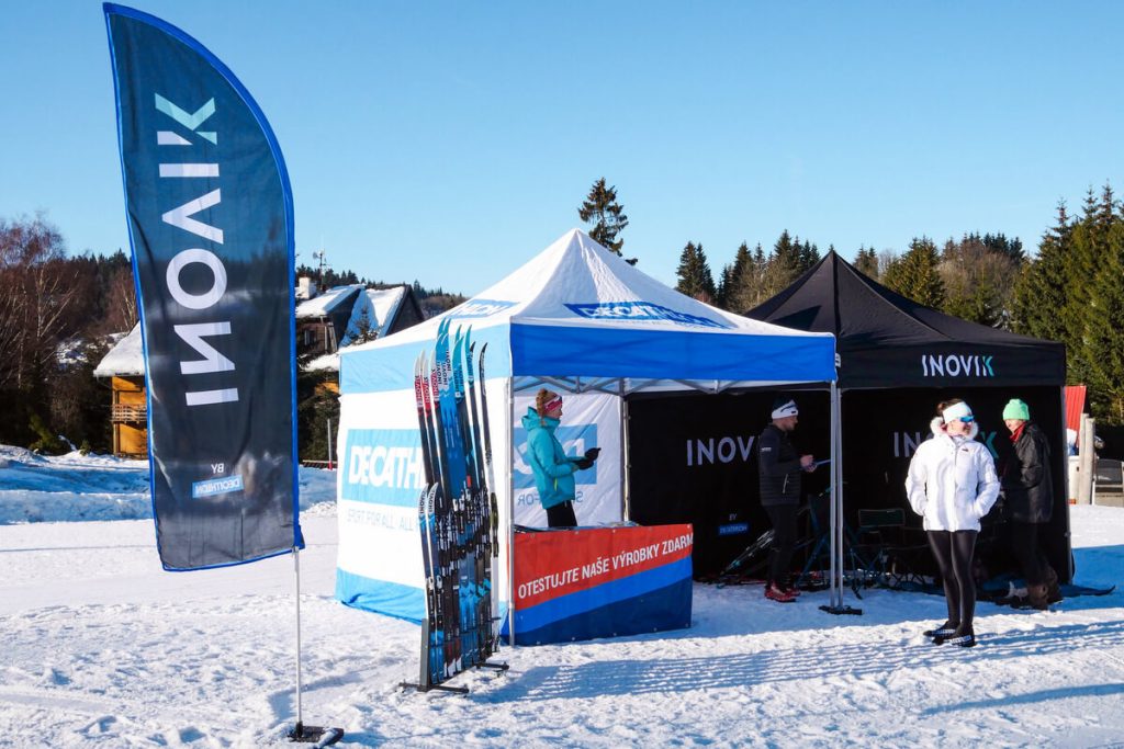 Nůžkové párty stany 3x3 s potiskem Decathlon a Inovik
