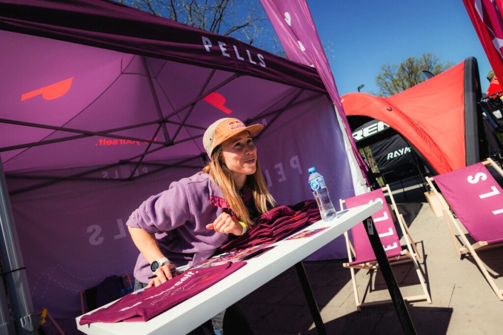 nuzkovy stan 3x3 drevena lehatka s potikem pells